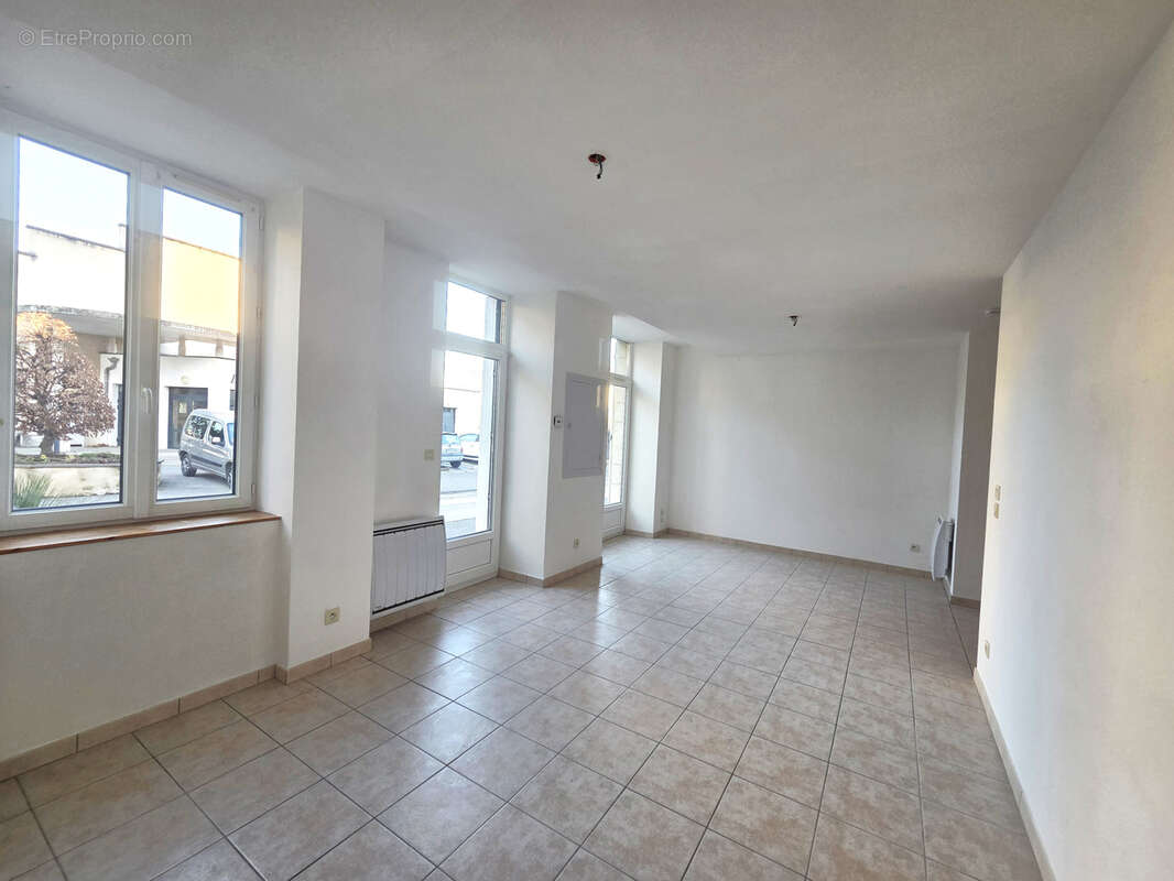 Maison à BEAUREGARD-BARET