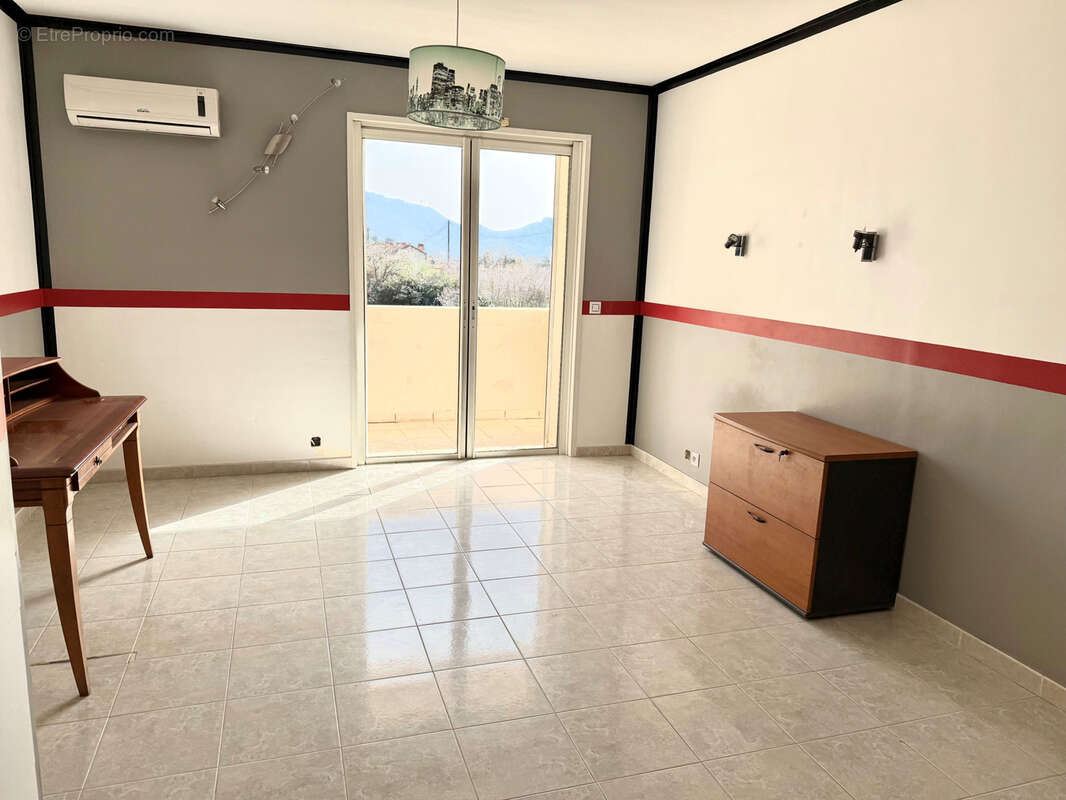 Maison à MARSEILLE-12E