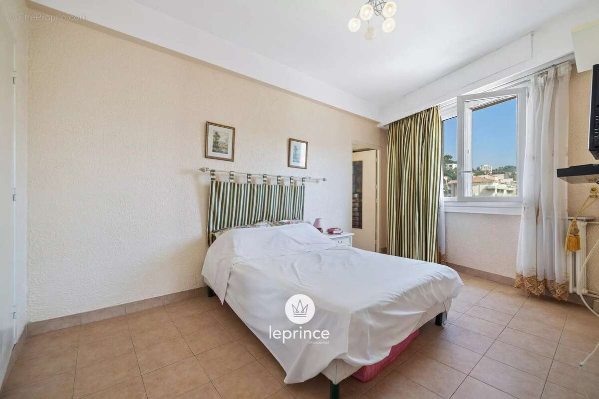 Nice Pasteur : 5 Pièces - Terrasses - Parking - Cave - photo 19