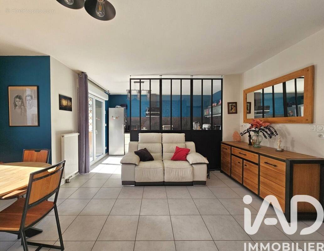 Photo 1 - Appartement à BASSENS