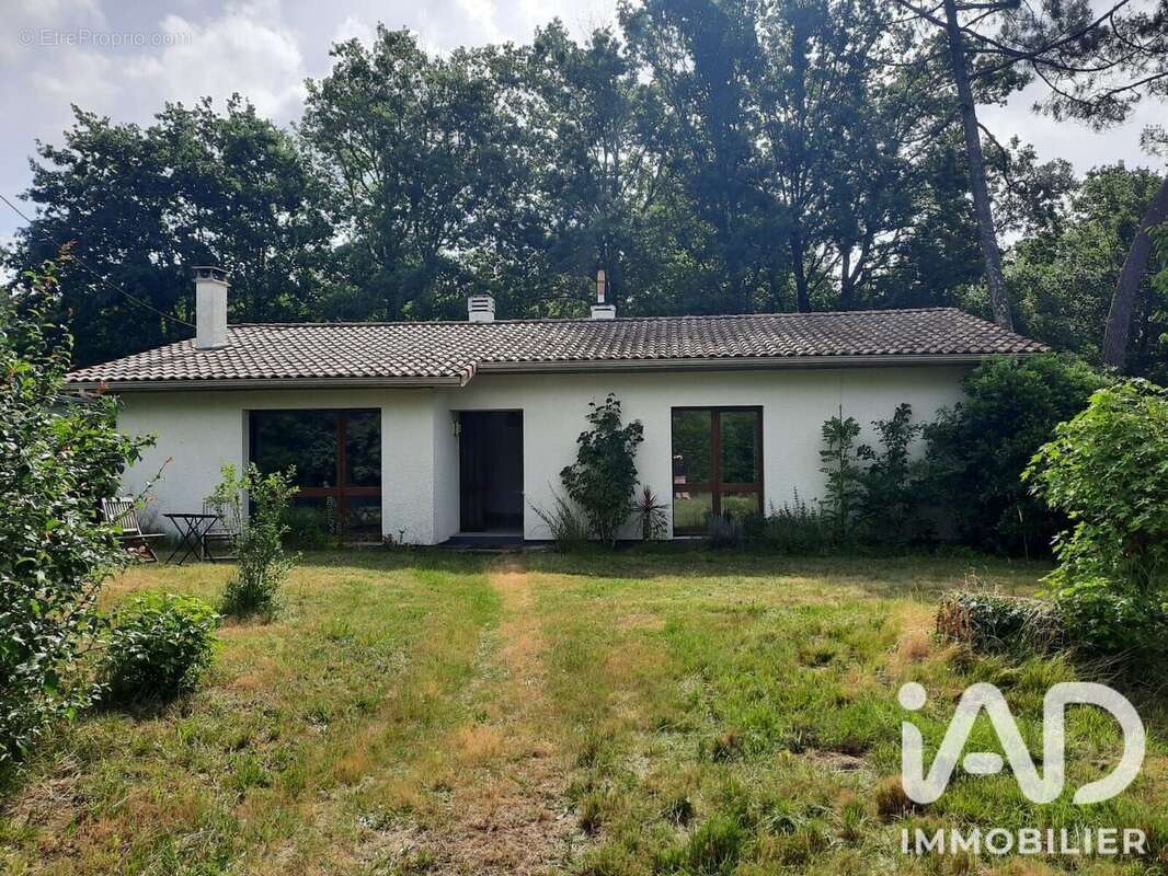 Photo 1 - Maison à LE PIAN-MEDOC