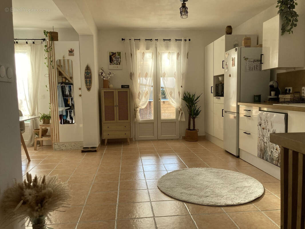 Maison T4, 3 chbres, gge sur 325 m² - photo 5