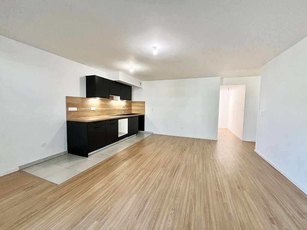 Appartement à SAINT-CYR-L'ECOLE