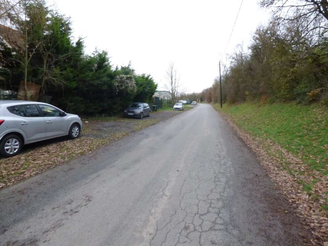 Commerce à MEREVILLE