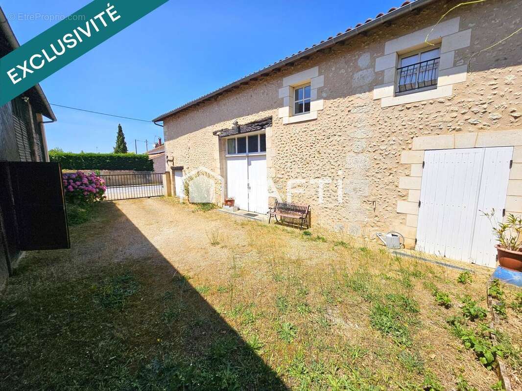 Photo 3 - Maison à SAINT-LEON-SUR-L&#039;ISLE