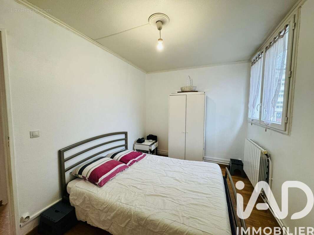 Photo 7 - Appartement à SAINTE-GENEVIEVE-DES-BOIS