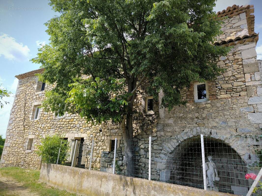 Maison à UZES