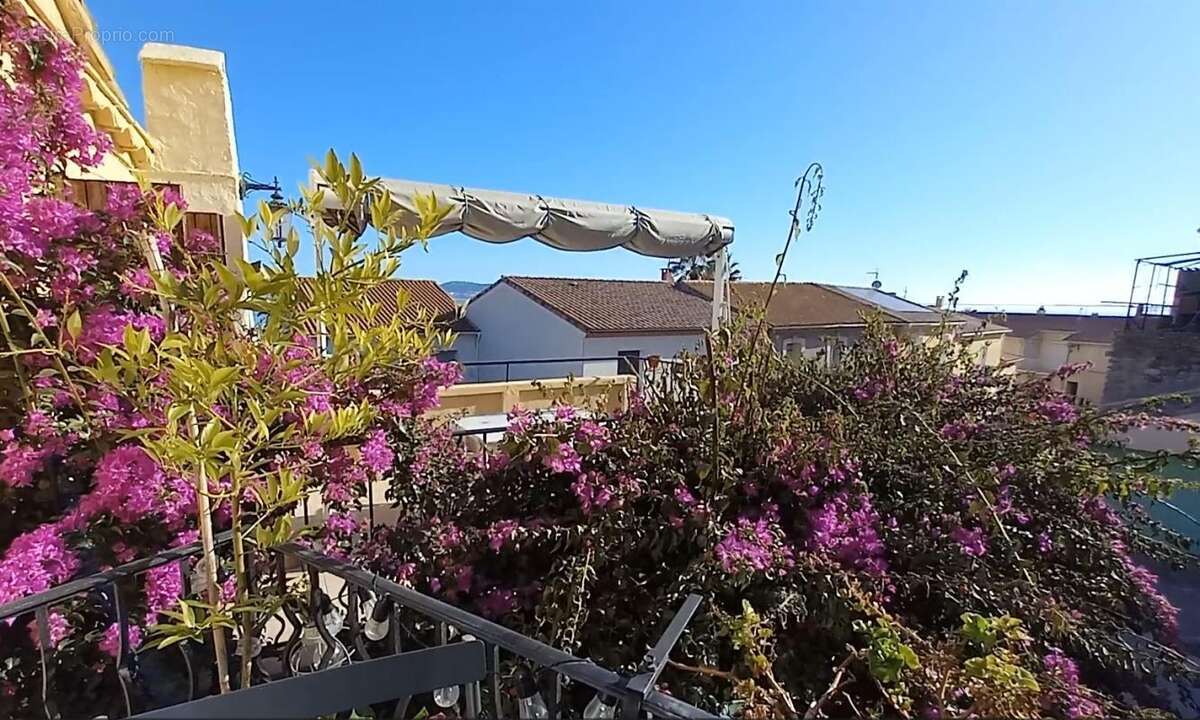 Maison à MEZE