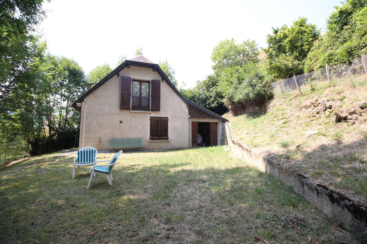 Maison à SAINT-AVENTIN