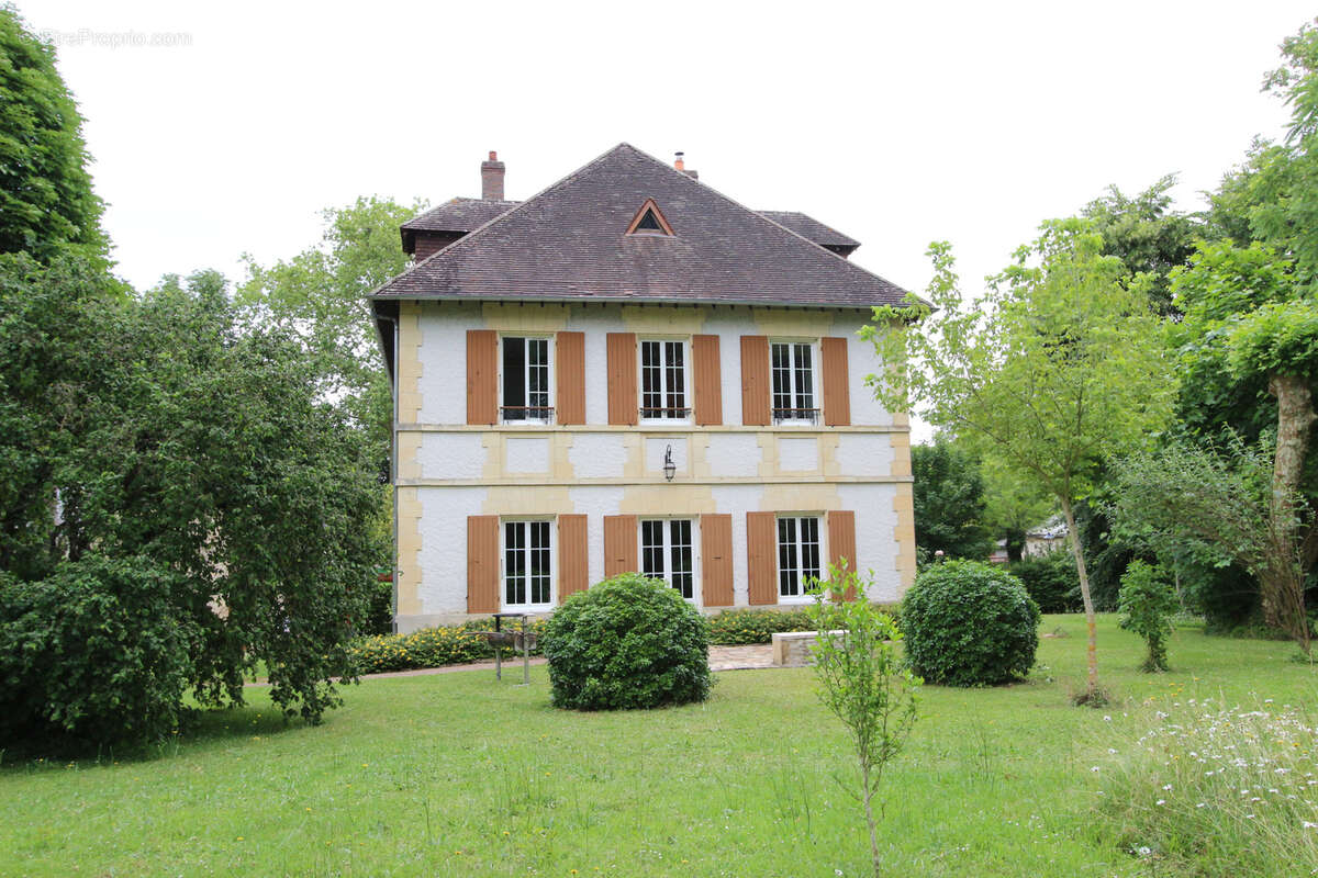 Maison à POUGUES-LES-EAUX