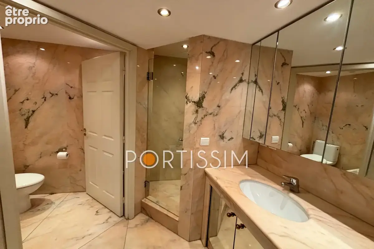 Appartement 4 pièces 157 m² à vendre à Saint-Laurent-Du-Var (06700) - photo 9