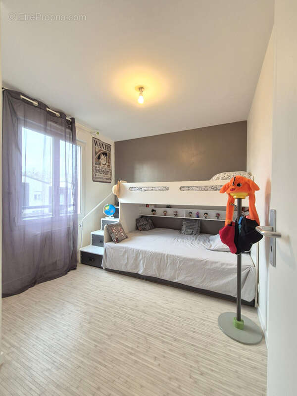 Maison à VERT-SAINT-DENIS