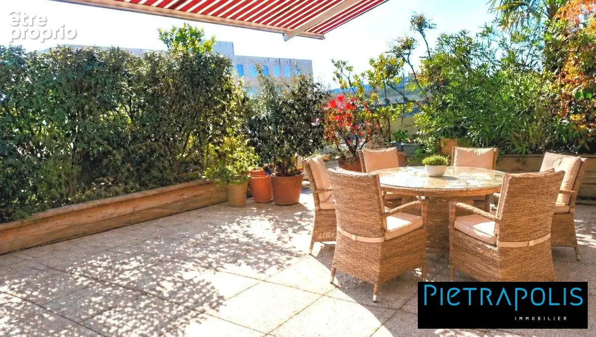 Appartement 5 pièces 115 m² à vendre à Villeurbanne (69100) - photo 2