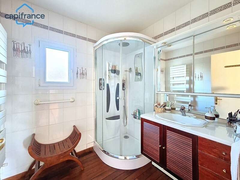 Maison à PLOUGONVELIN