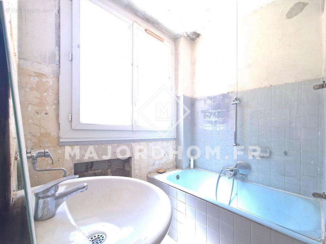 Appartement à MARSEILLE-9E
