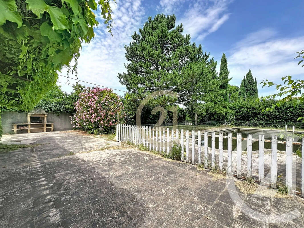 Maison à UZES