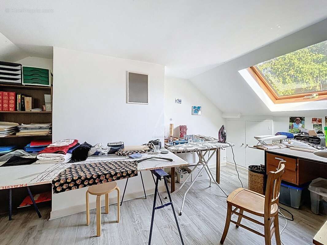 Maison à NOGENT-SUR-VERNISSON