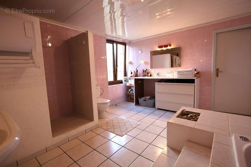 Maison à PETIT-FAILLY