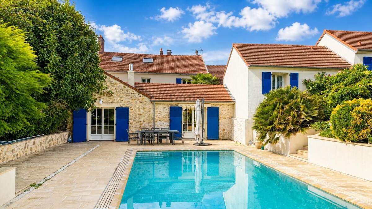 Maison à GOUVERNES