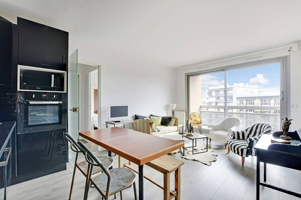 Appartement à PARIS-12E