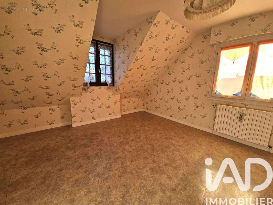 Photo 9 - Maison à SAINT-OUEN