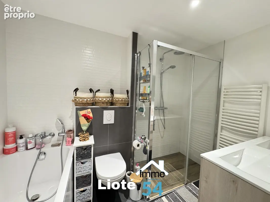 Appartement 100 m² à Bayon  - photo 13