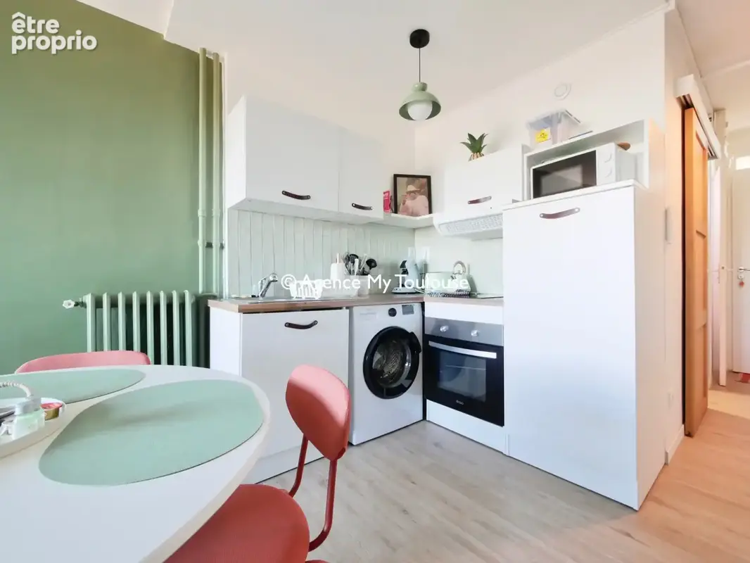 Toulouse, Saint Cyprien, T3 citadin rénové et meublé, clés en main - photo 10