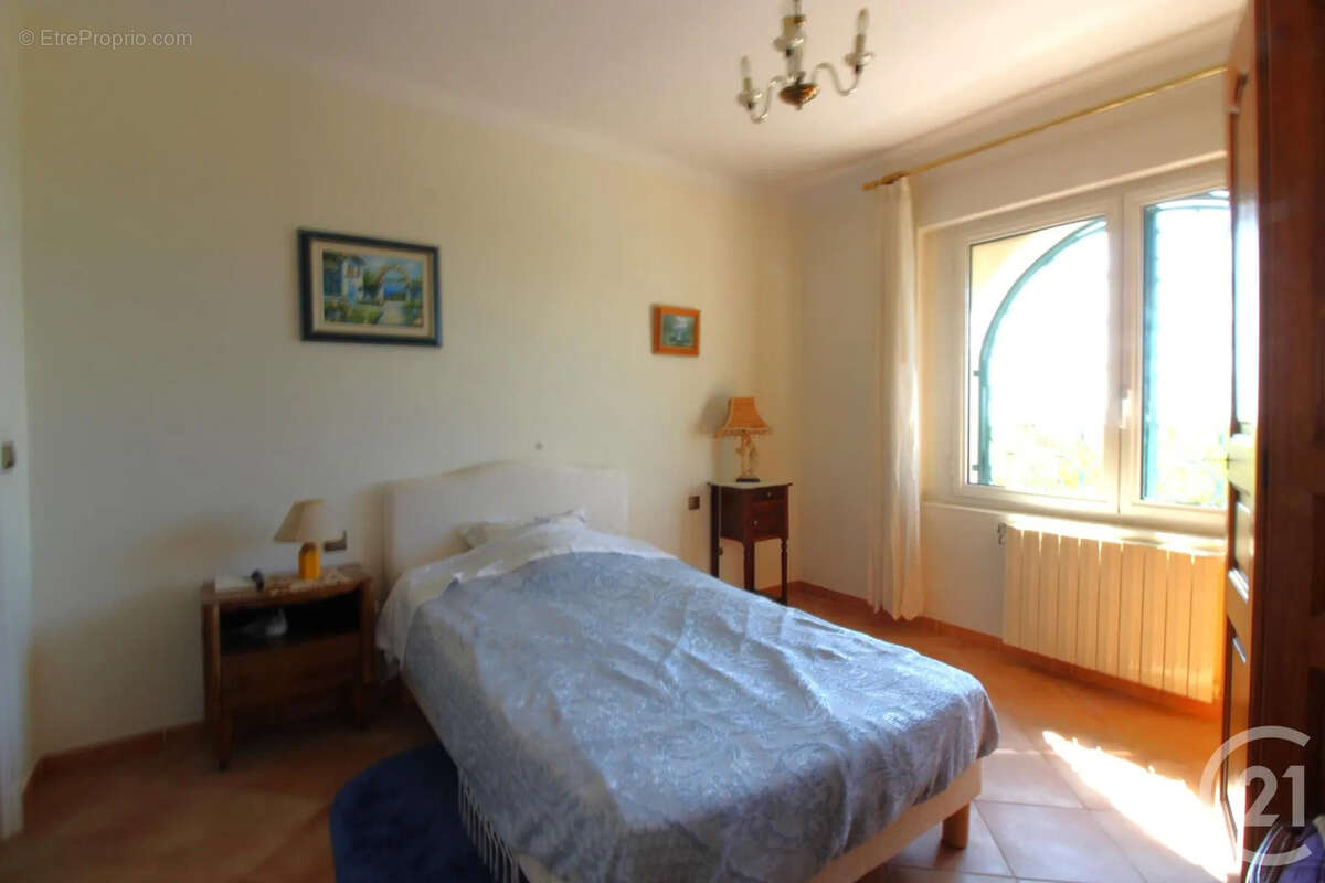 Maison à ROQUEBRUNE-CAP-MARTIN