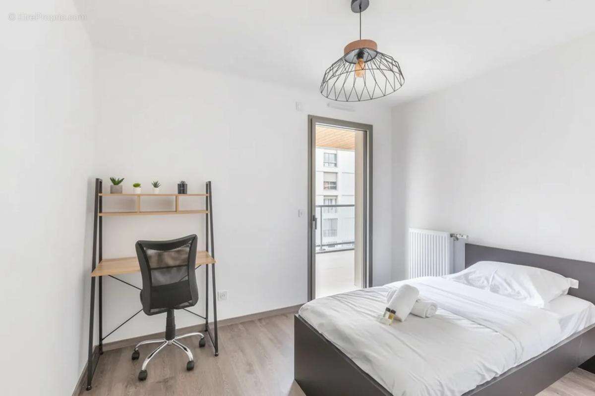 Appartement à BRON