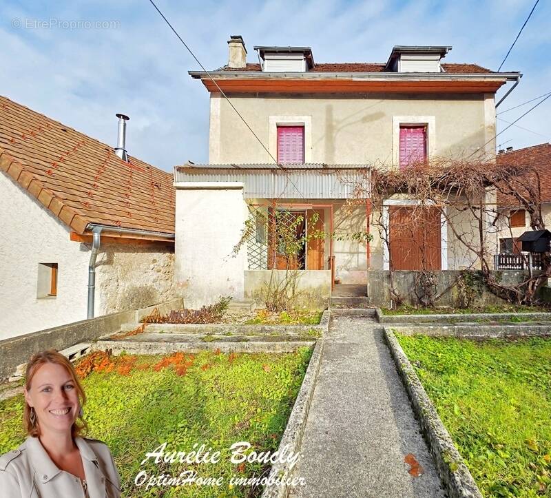 Maison à SAINT-LAURENT-DU-PONT