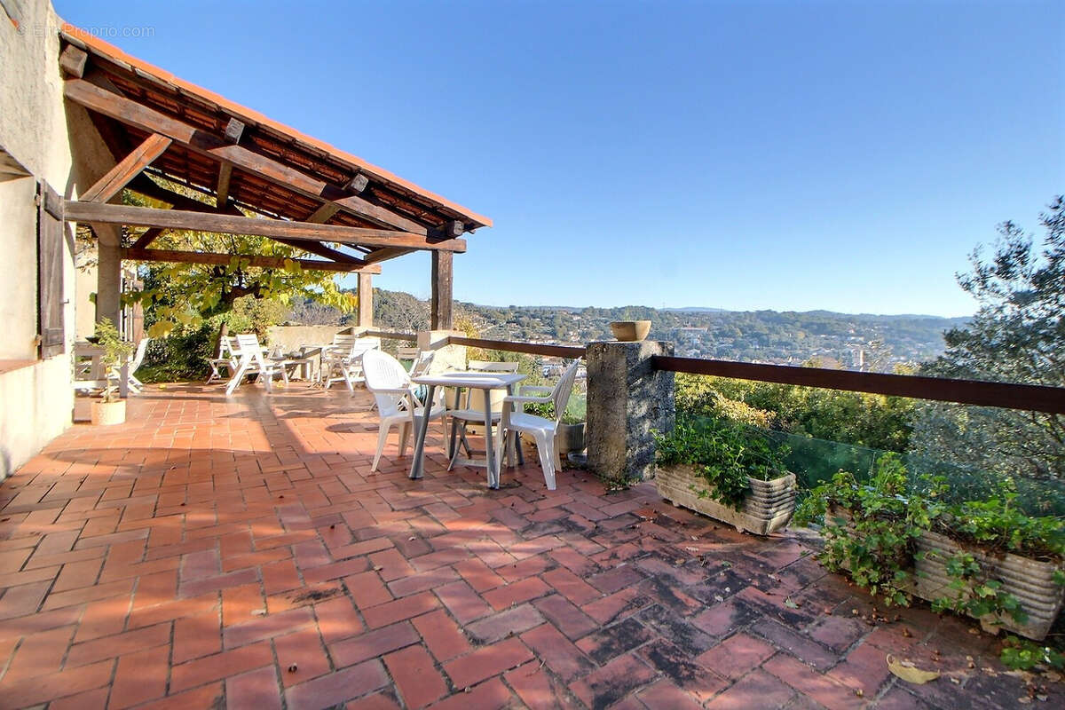 Maison à TRANS-EN-PROVENCE