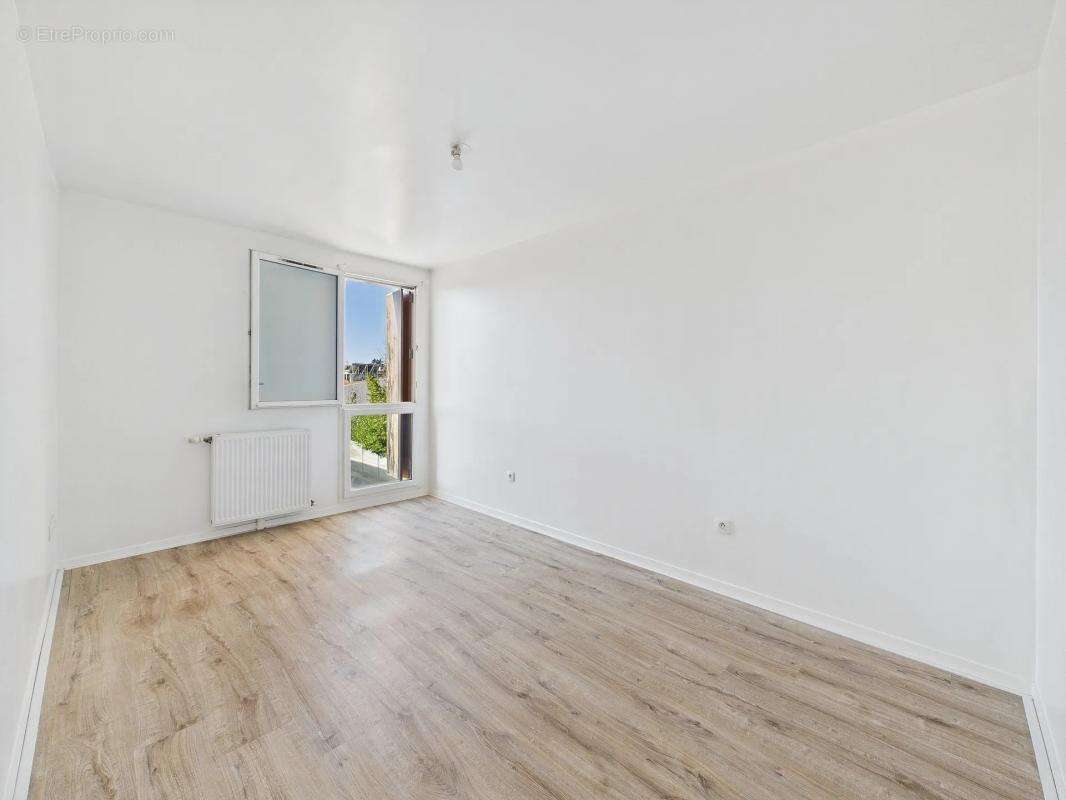Appartement à PIERREFITTE-SUR-SEINE