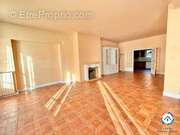 Appartement à VARILHES