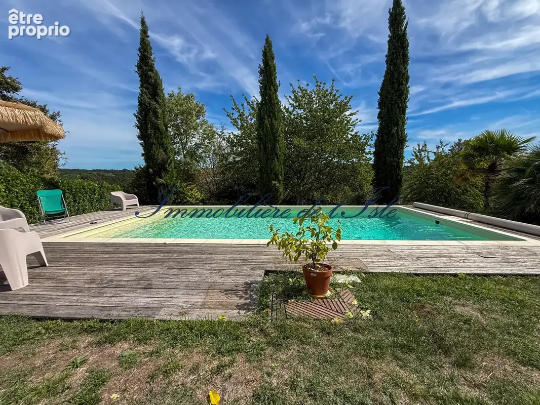 Maison de caractere avec piscine et panorama sur la vallée - photo 22