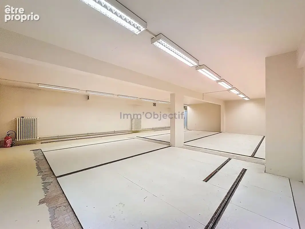 Commerce 190 m² à Paris-12e  - photo 5