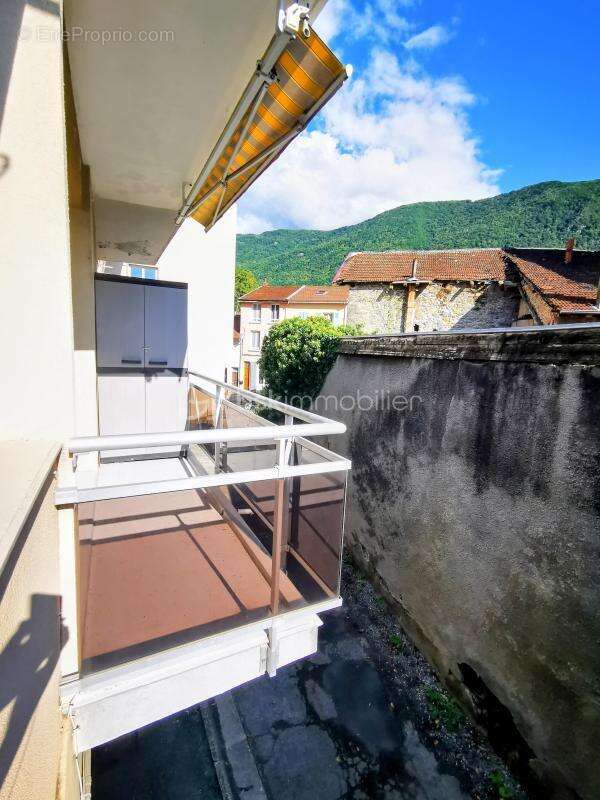 Appartement à VIZILLE