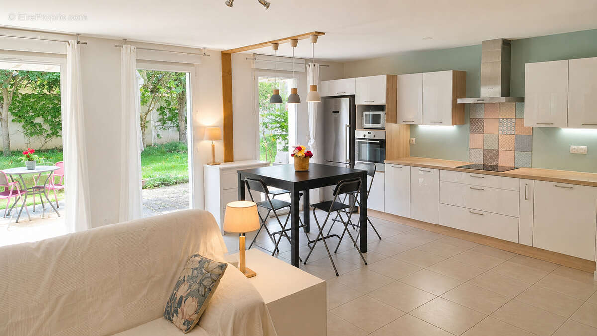 Appartement à CRAPONNE
