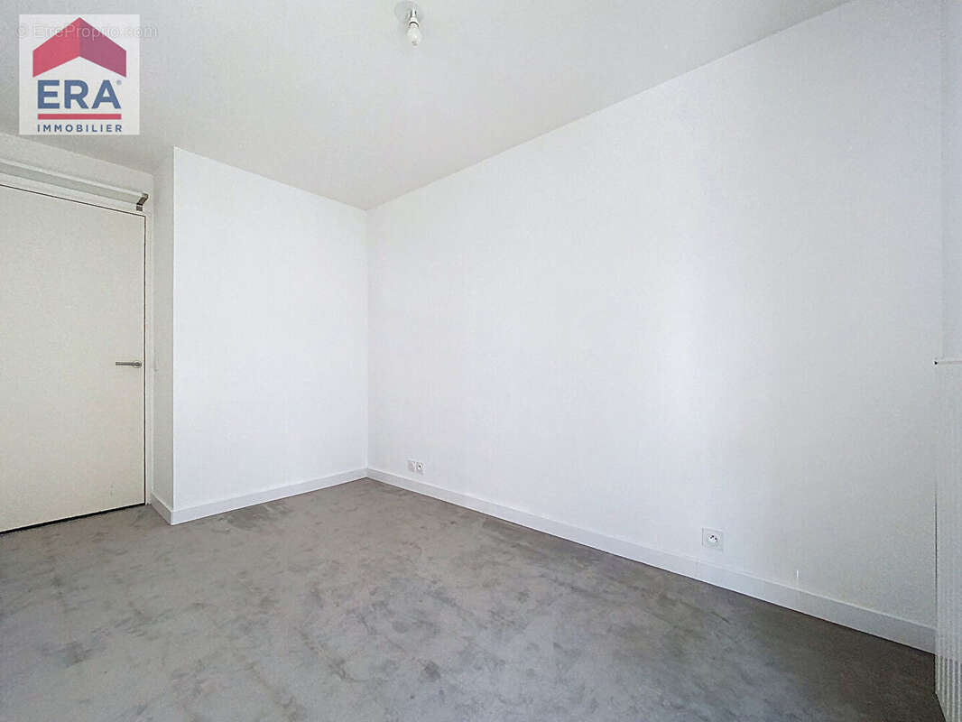 Appartement à IVRY-SUR-SEINE