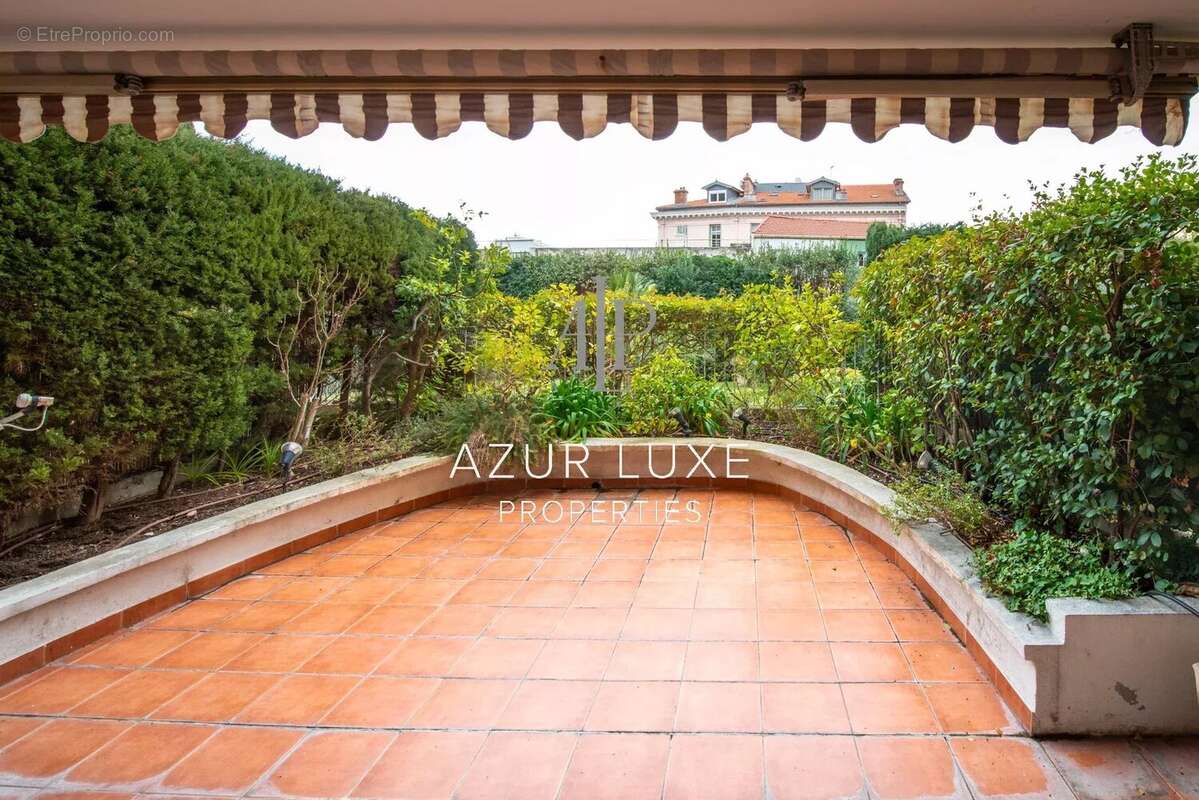 Appartement à BEAULIEU-SUR-MER