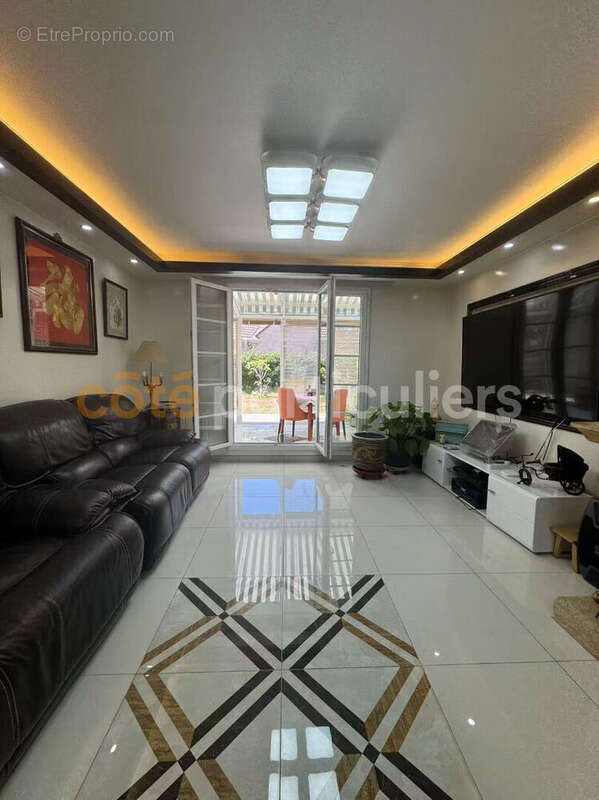 Maison Cergy 4 pièce(s) 99.8 m2 - photo 4
