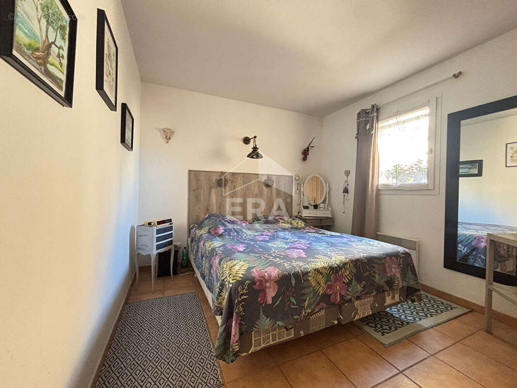 Appartement à MALLEMORT