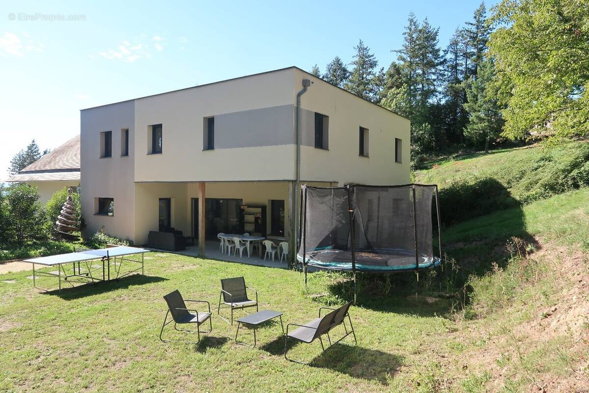 Maison à SAINT-HEAND