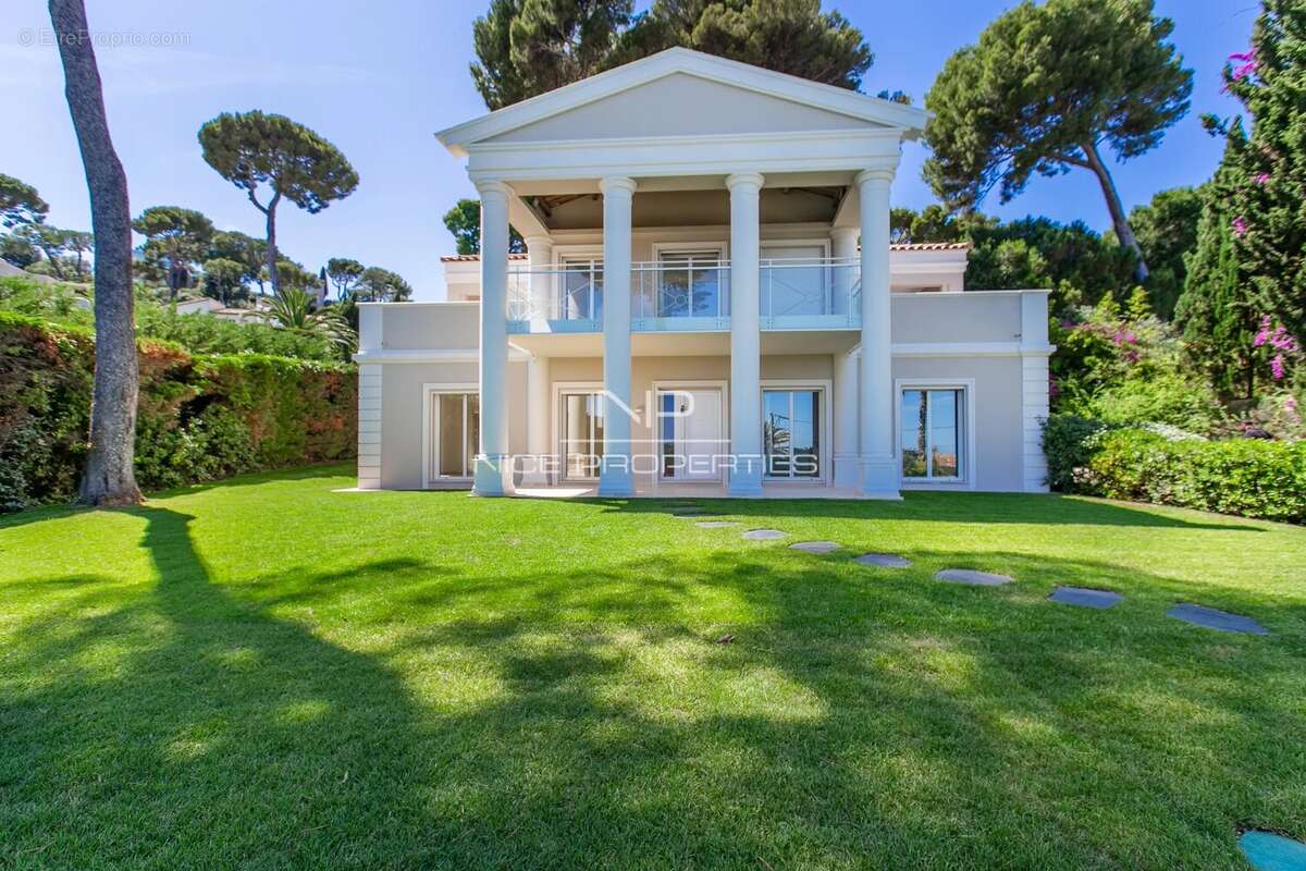 Maison à ANTIBES