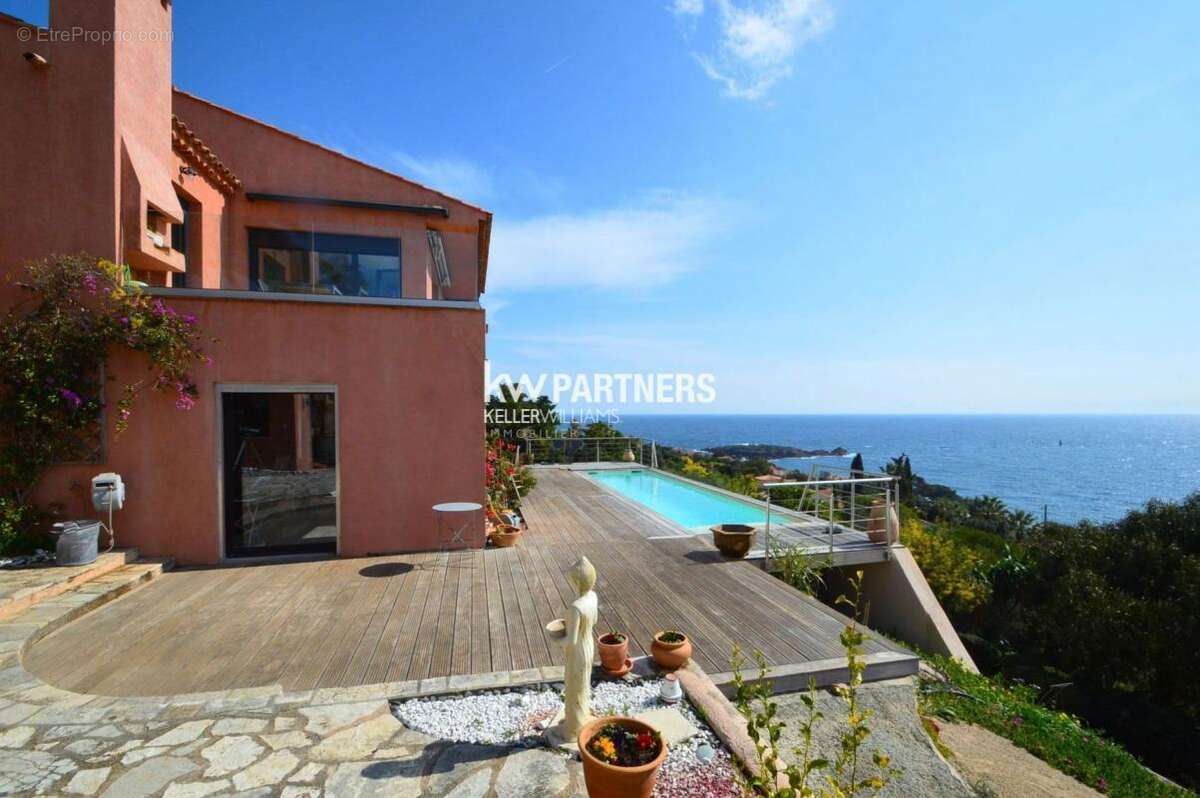 Maison à SAINT-RAPHAEL