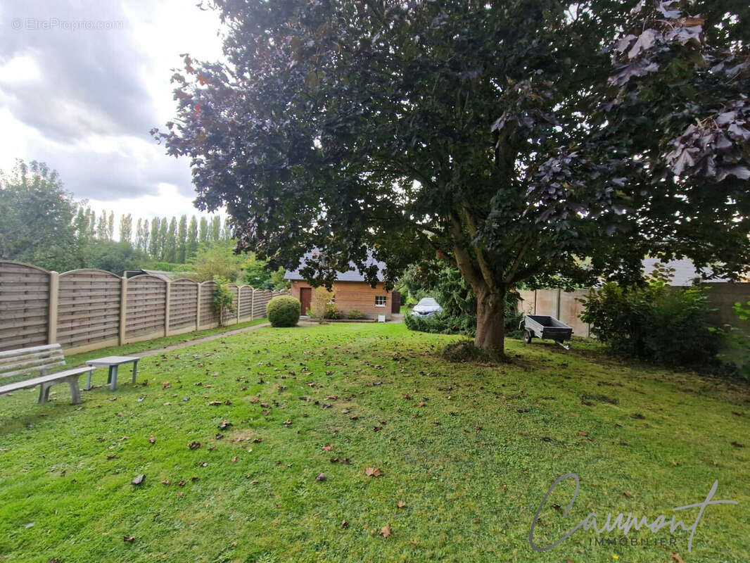 Maison à LILLEBONNE