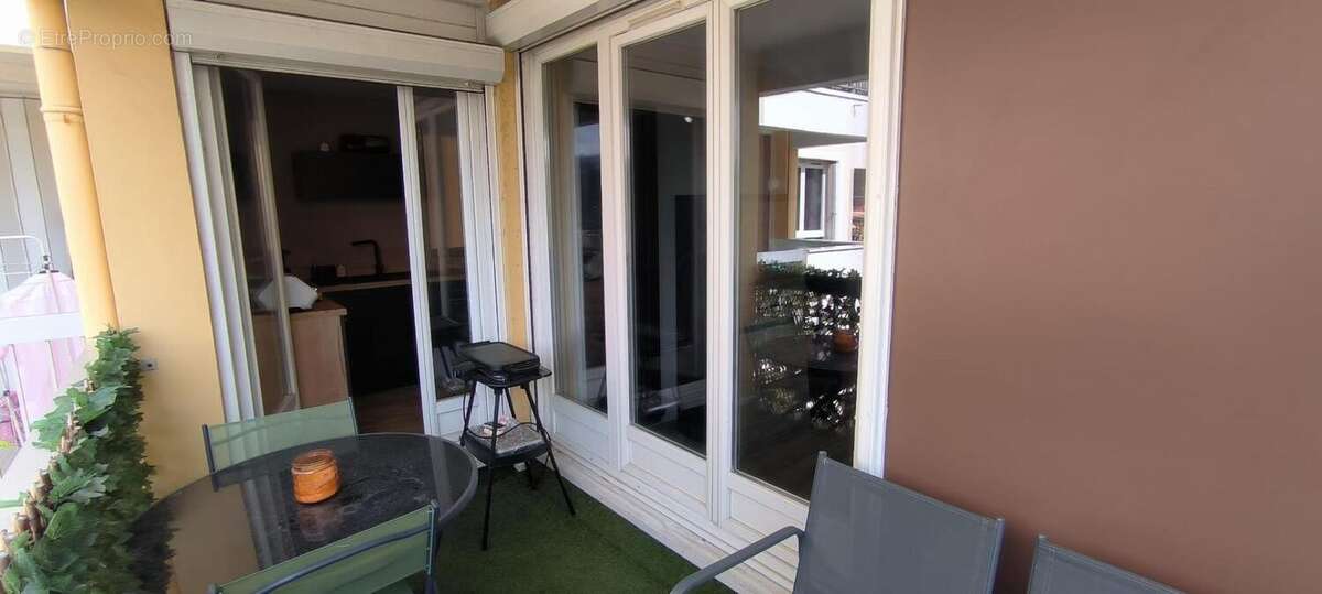 Photo 9 - Appartement à SAINT-ETIENNE