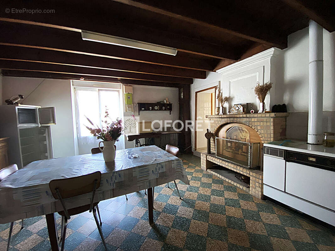 Maison à NIEULLE-SUR-SEUDRE