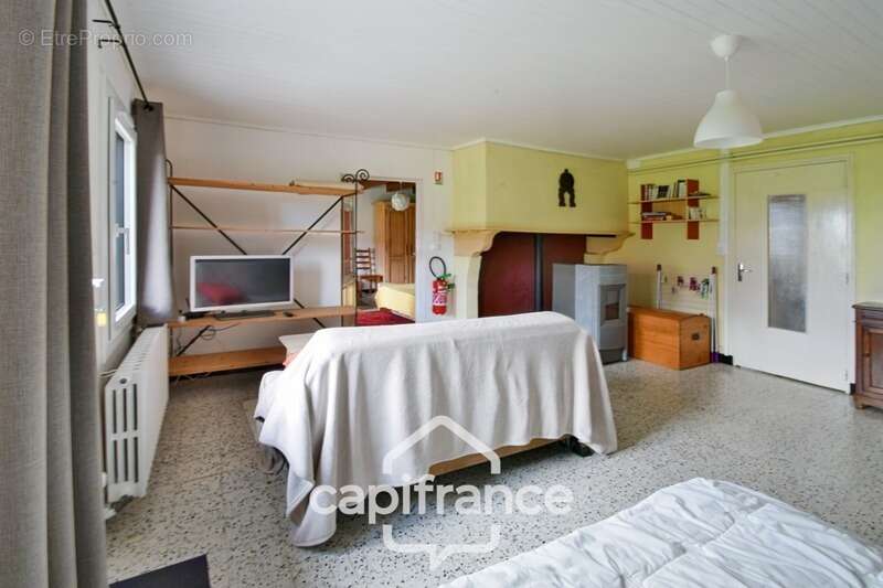 Maison à LONS-LE-SAUNIER