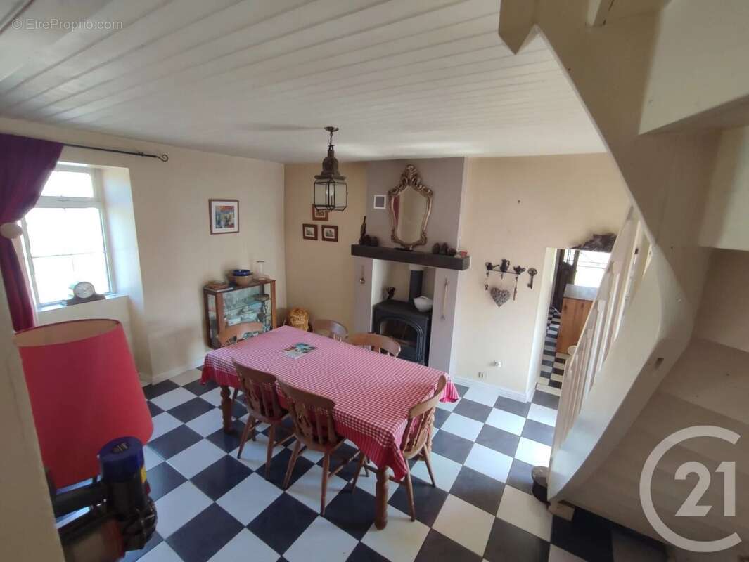 Maison 96 m² à Le Pertre  - photo 7