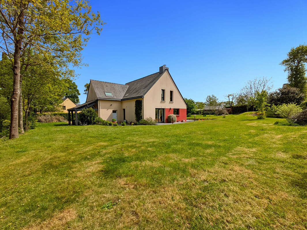 Maison à SAINT-GONDRAN